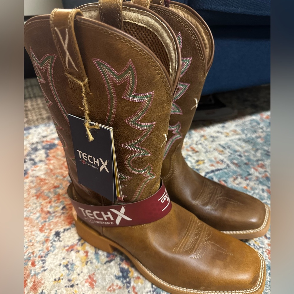 Twisted X Cowgirl boots! Women’s size 8.5!